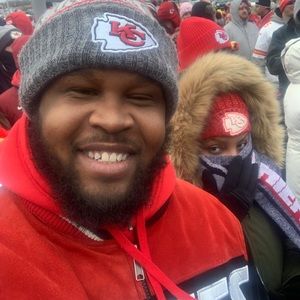 Meet your Posher, Eric